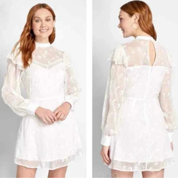 White eyelet lace Victorian/Edwardian style dress size 4 Modcloth - Picture 6 of 10